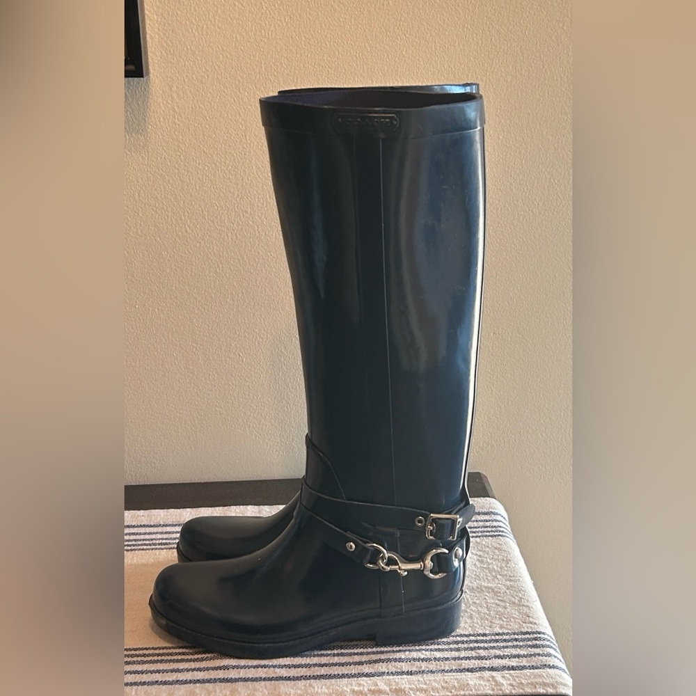 COACH Navy Blue Riding Rain Boots 7 Quiet Luxury Minimalist Chic - Picture 4 of 9